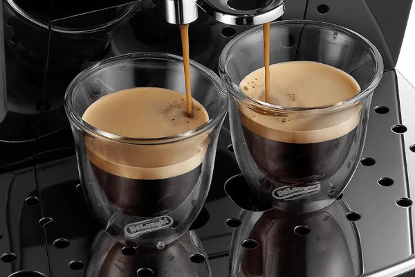 Ekspres ciśnieniowy do kawy DeLonghi ECAM 22.115.B